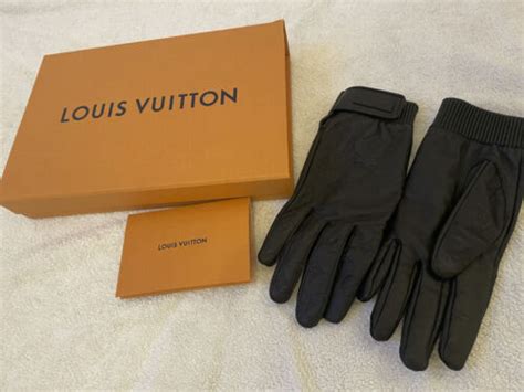 louis vuitton handschuhe damen|Louis Vuitton rubber shoes.